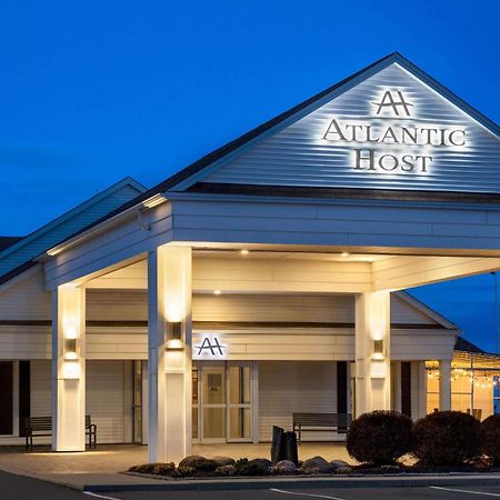 Atlantic Host Hotel, Trademark Collection By Wyndham Bathurst Exterior photo
